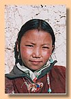 Schuelerin Tashi Lhamo, 12 Jahre, aus Komang.jpg