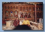 Dawa Tenzin Rnpoche und Nyima Lama in der Gompa von Yangtser.jpg