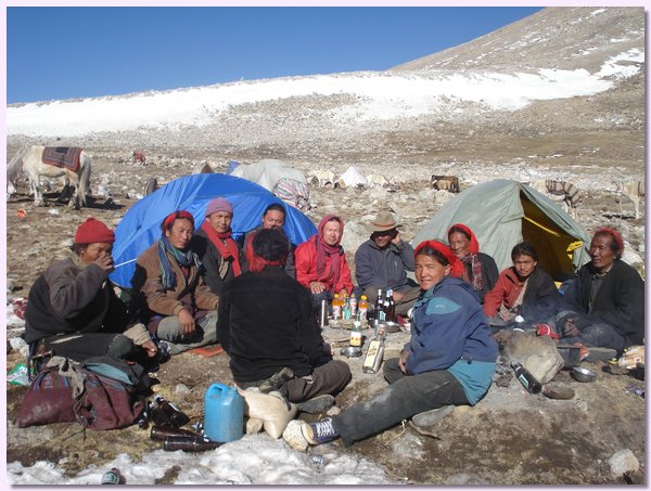 Zeltlager an der Grenze zu Tibet.JPG
